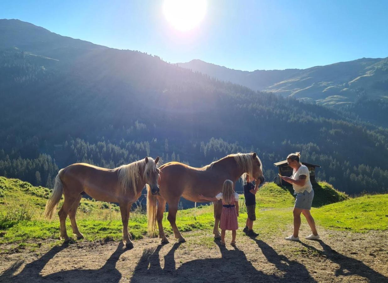 Hotel Brixnerhof Im Zillertal Schlitters Exterior foto