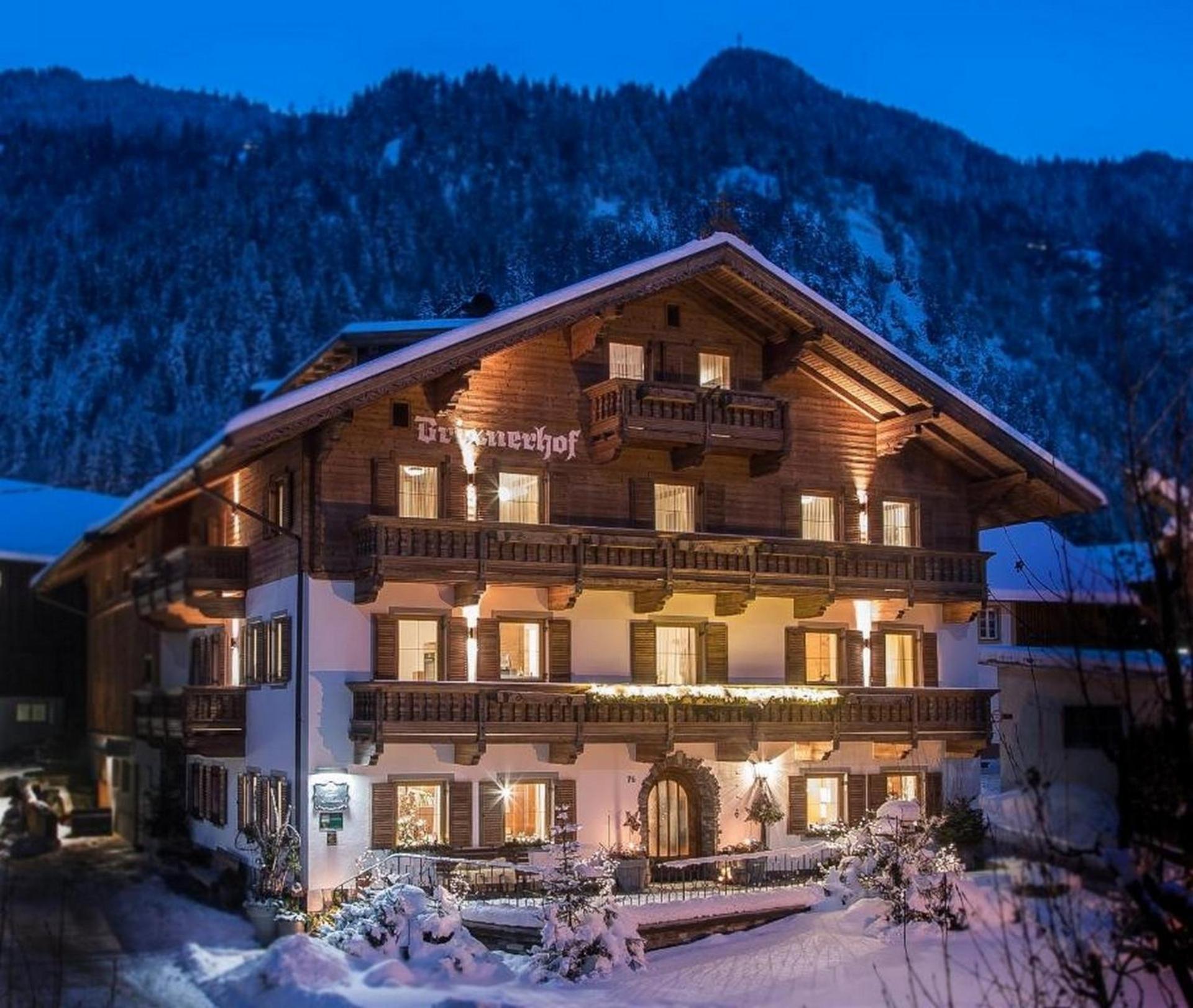 Hotel Brixnerhof Im Zillertal Schlitters Exterior foto