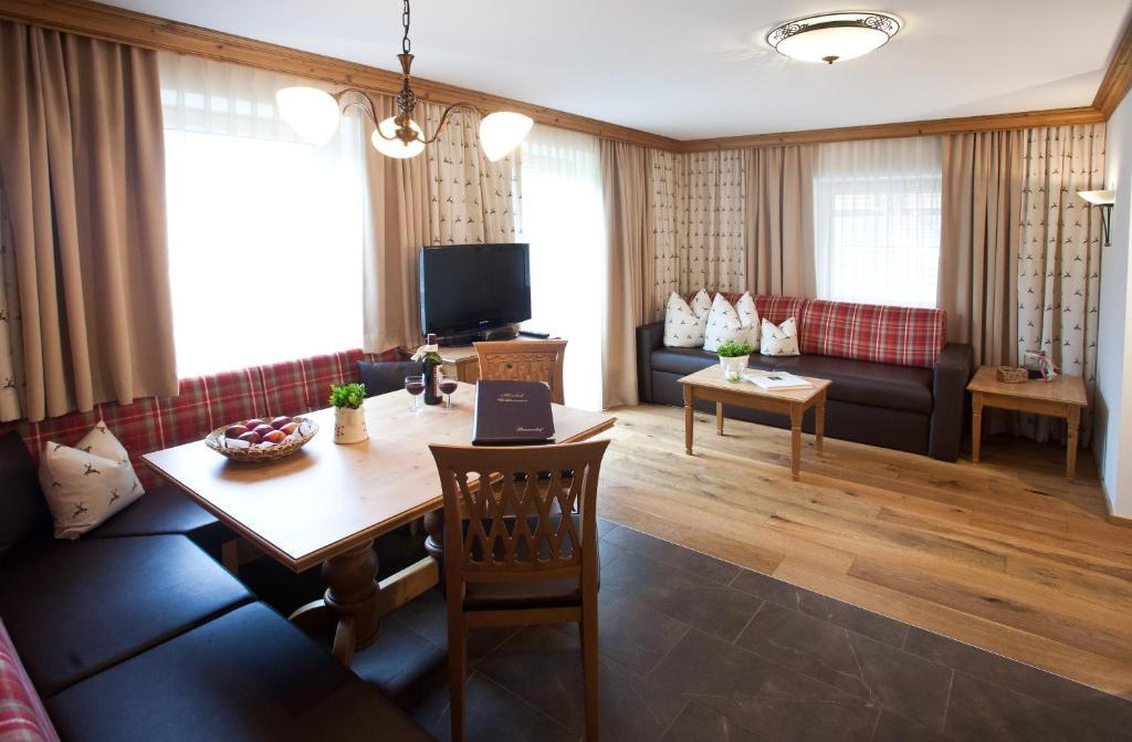 Hotel Brixnerhof Im Zillertal Schlitters Habitación foto